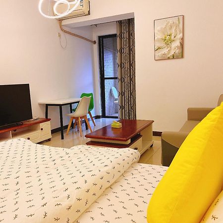 Yoyo Youth Apartment Γκουανγκζού Εξωτερικό φωτογραφία